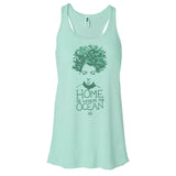 Dos nageurs plongée femme requins vert