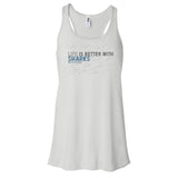 Dos nageur plongée femme life is better with sharks blanc
