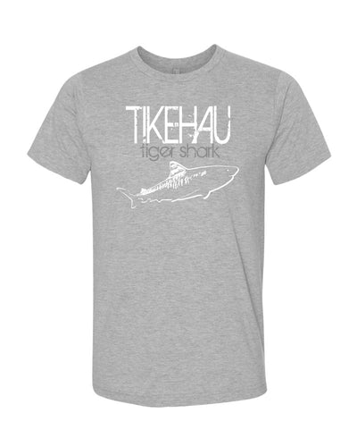 Tee shirt plongée requin tigre Tikehau Polynésie gris