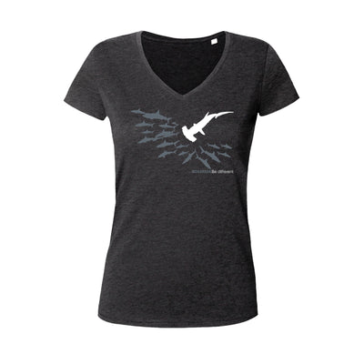 Tee shirts à col V pour femme requin marteau noir