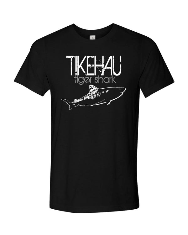 Tee shirt plongée requin tigre Tikehau Polynésie noir