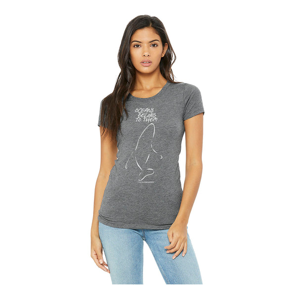 Whale wide collar T-shirt