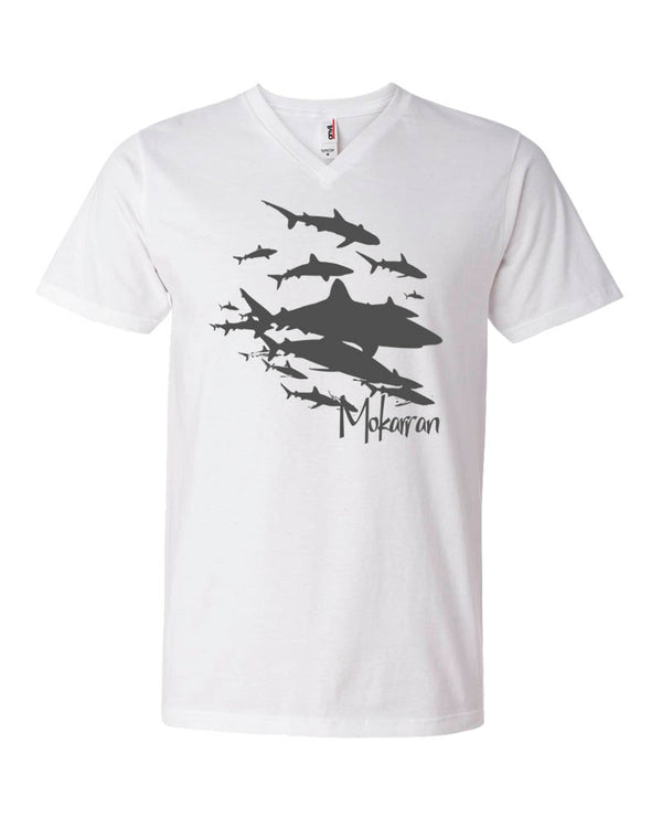 Tee shirts plongée col V pour homme mur de requins blanc